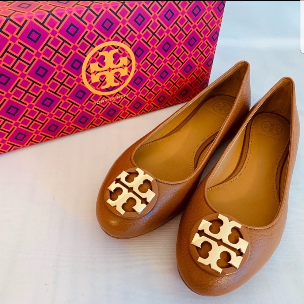 Brand new Tory Burch TAN NIB CLAIR ballet flats